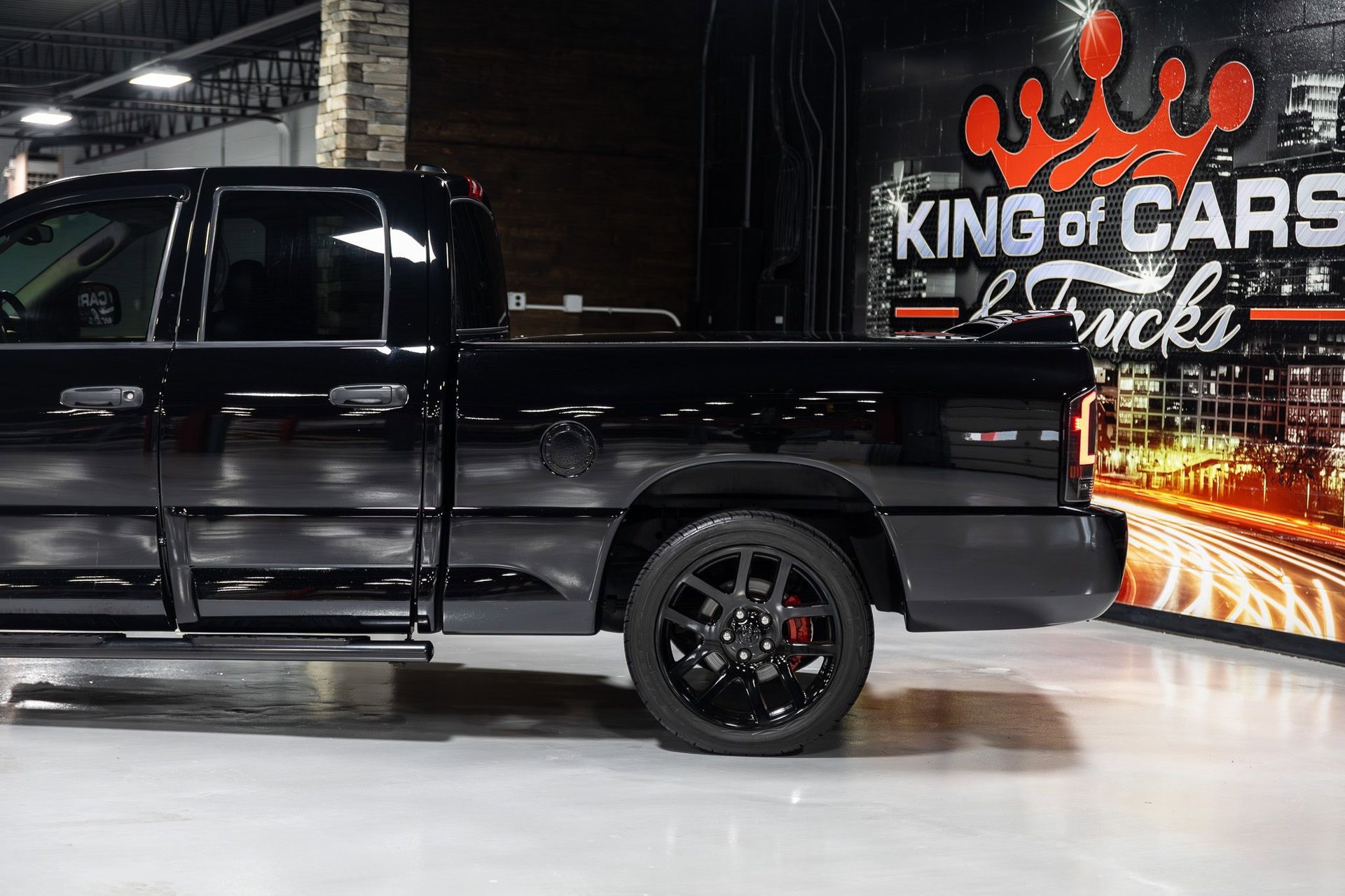 Used 2005 Dodge Ram 1500 Truck 2WD Quad Cab image 12