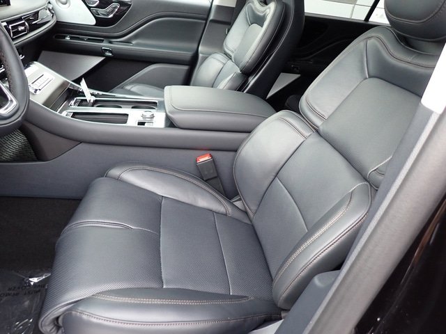 New 2025 Lincoln Aviator Reserve w/ Equipment Group 201A AWD/4WD image 23