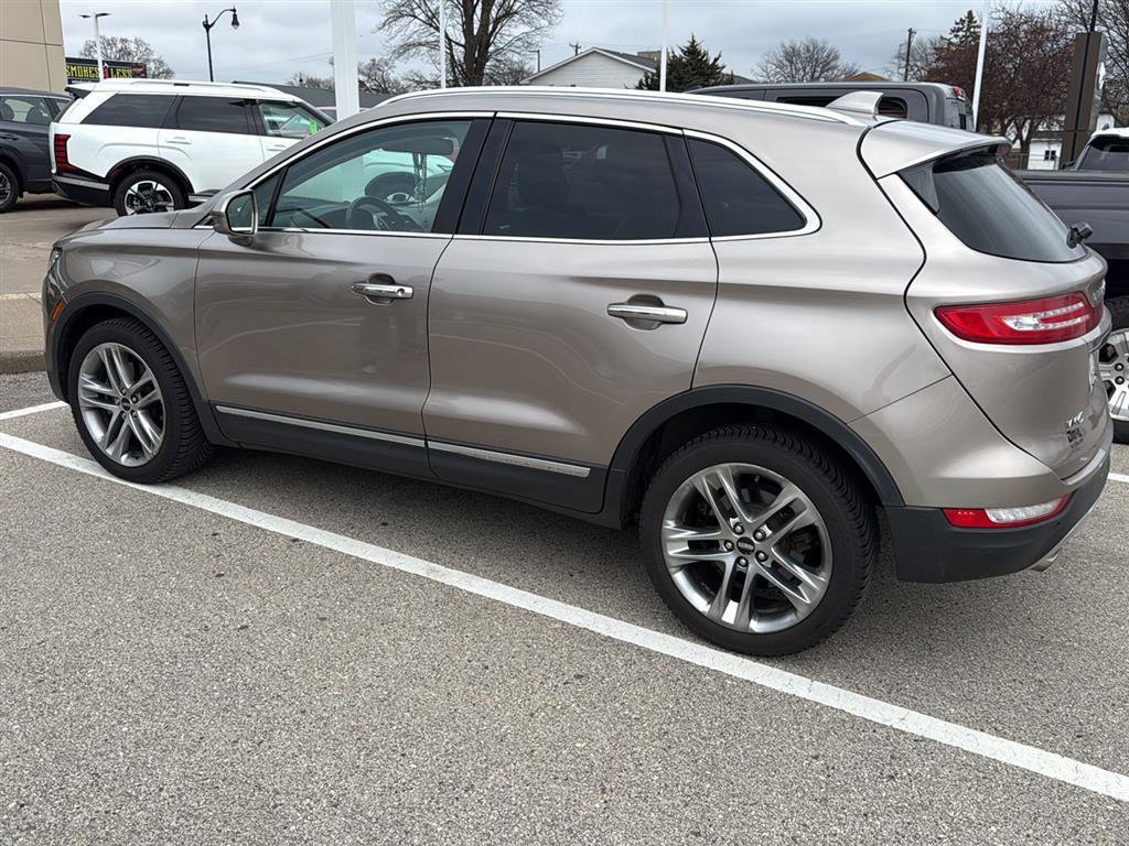 Used 2019 Lincoln MKC Reserve w/ MKC Climate Package AWD/4WD image 12
