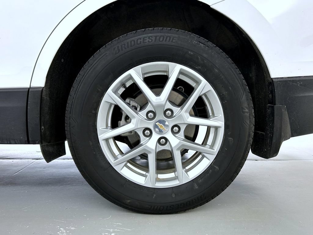 Certified 2024 Chevrolet Equinox LT w/ LPO, Cargo Package AWD/4WD image 23