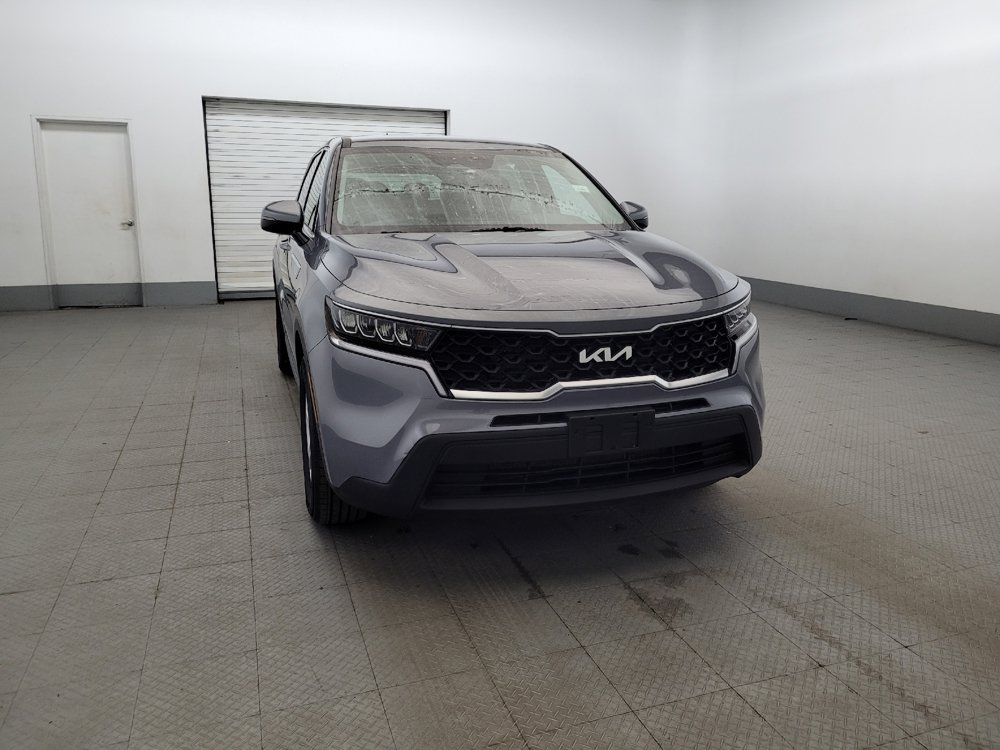Used 2023 Kia Sorento LX FWD image 14