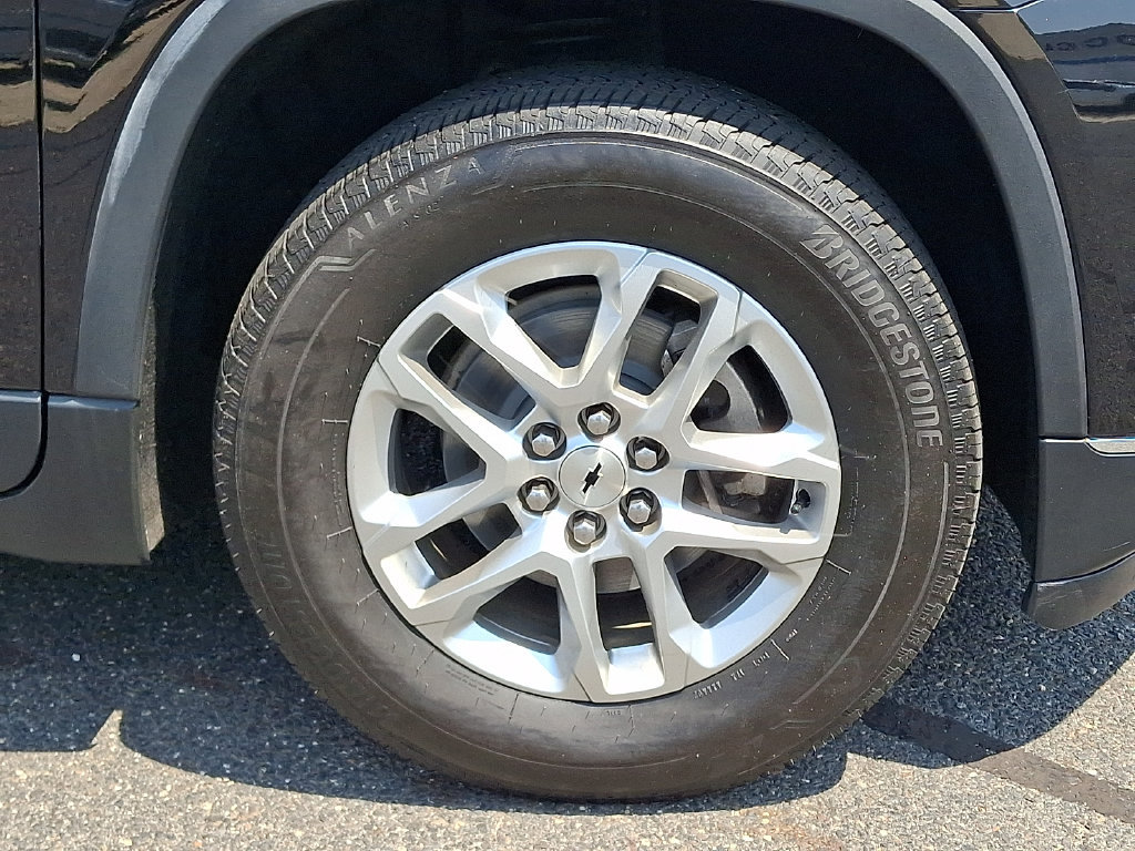 Used 2020 Chevrolet Traverse LT FWD image 9