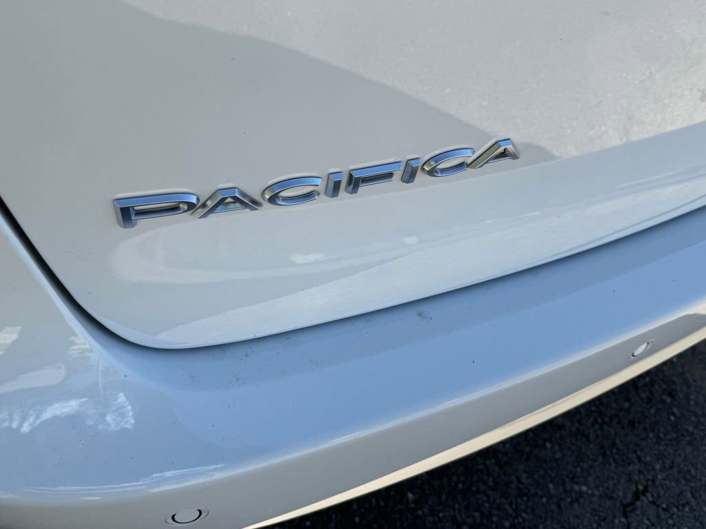 New 2026 Chrysler Pacifica Pinnacle image 38