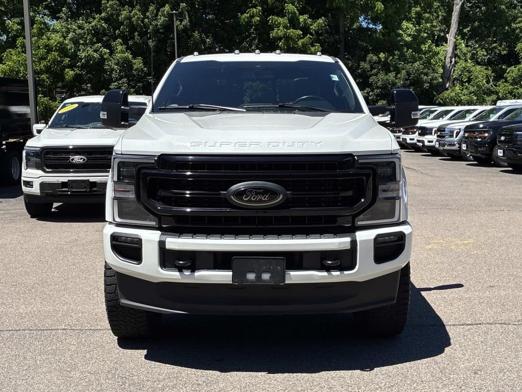 Used 2022 Ford F250 Lariat w/ Black Appearance Package AWD/4WD image 2