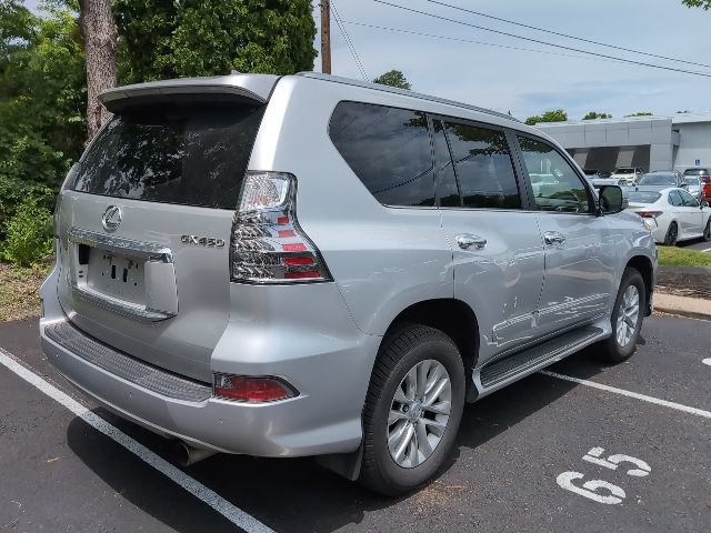 Used 2016 Lexus GX 460 w/ Premium Package AWD/4WD image 3