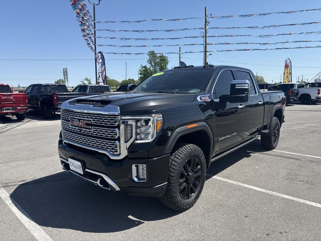 Used 2023 GMC Sierra 2500 Denali w/ Denali Black Diamond Edition AWD/4WD image 9