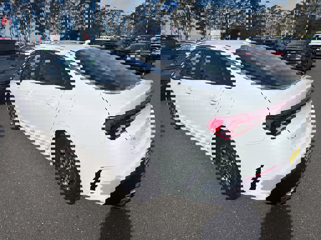 Used 2023 Kia K5 LXS image 2