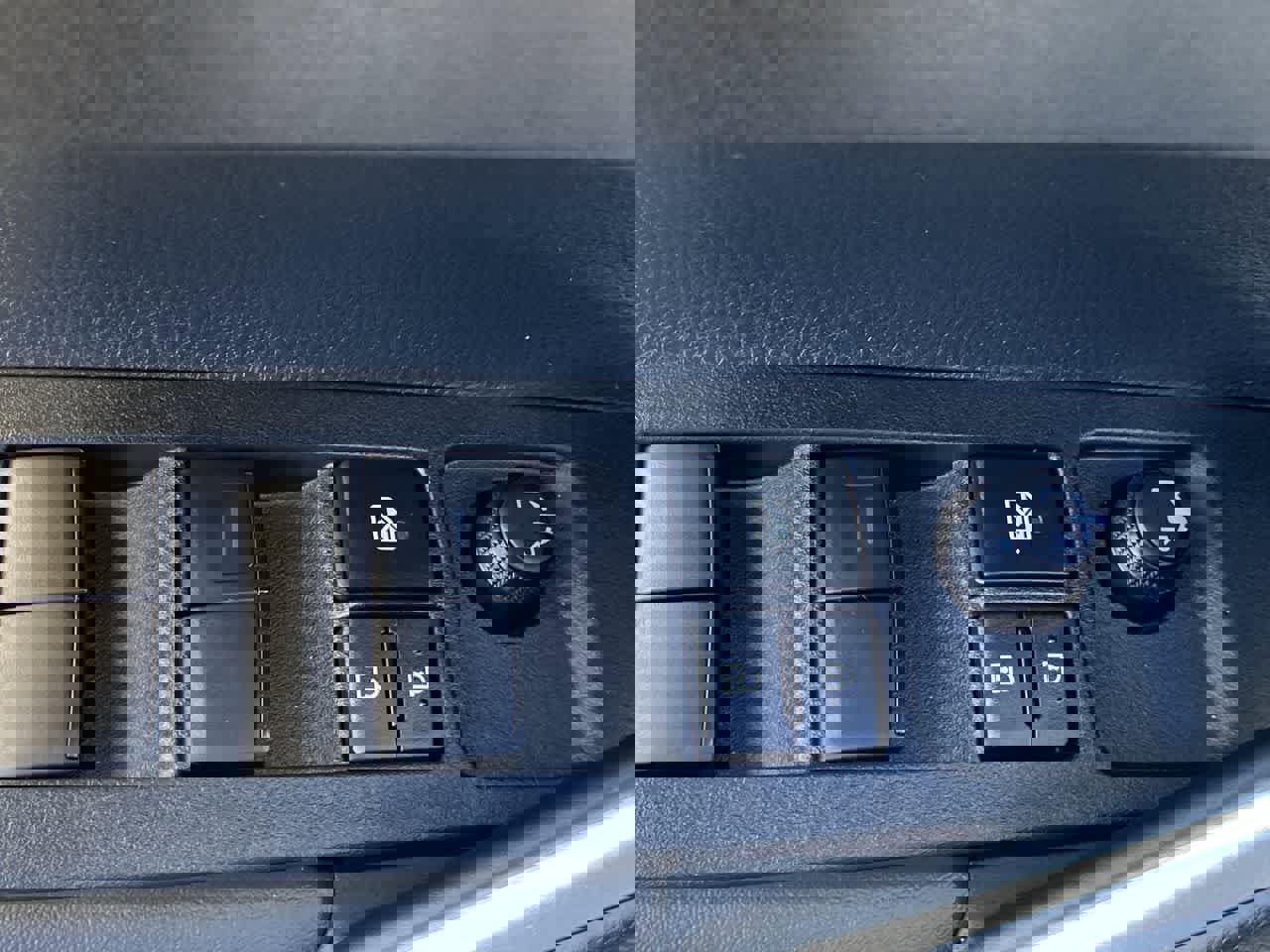 New 2026 Toyota Corolla Cross LE image 13