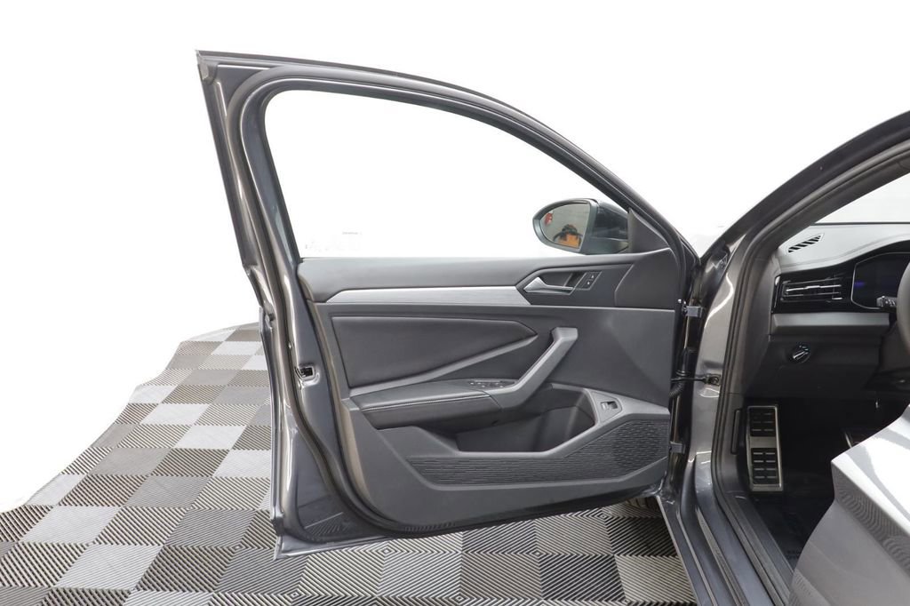 New 2026 Volkswagen Jetta Sport image 6