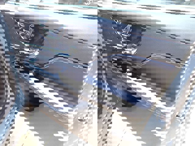 New 2026 Lincoln Corsair Premiere image 13