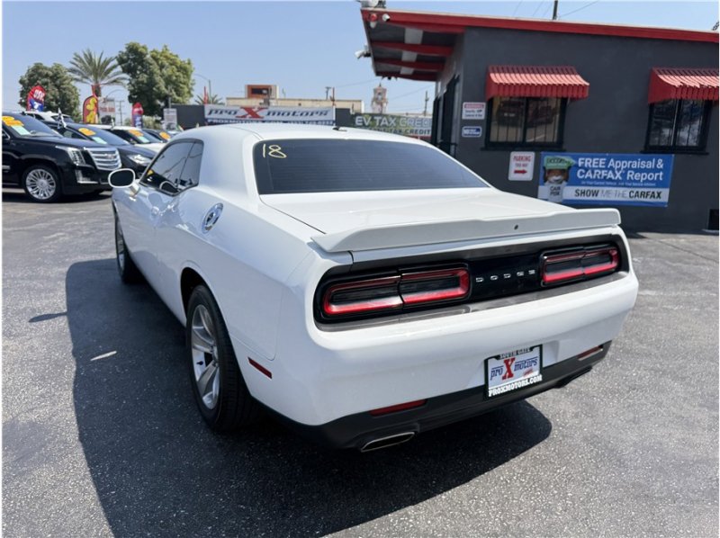 Used 2019 Dodge Challenger SXT image 51