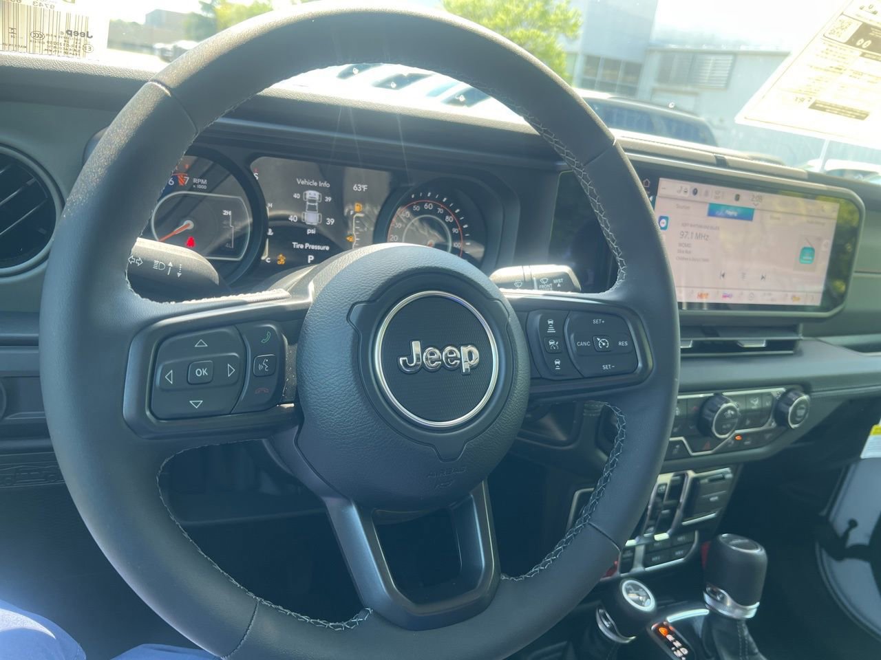 New 2026 Jeep Gladiator Mojave image 23