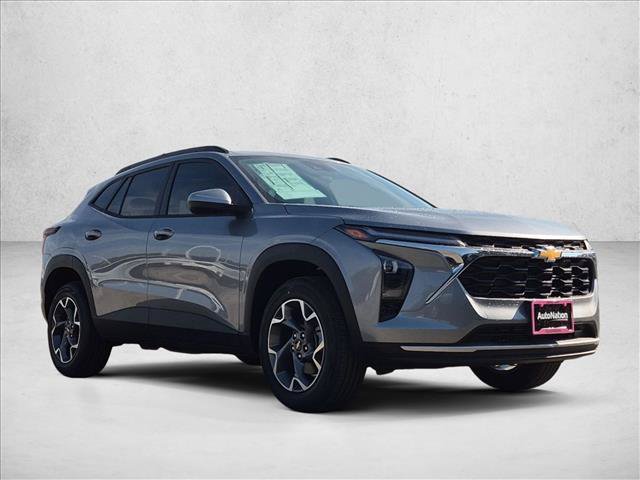 New 2026 Chevrolet Trax LT w/ Driver Confidence Package FWD image 7