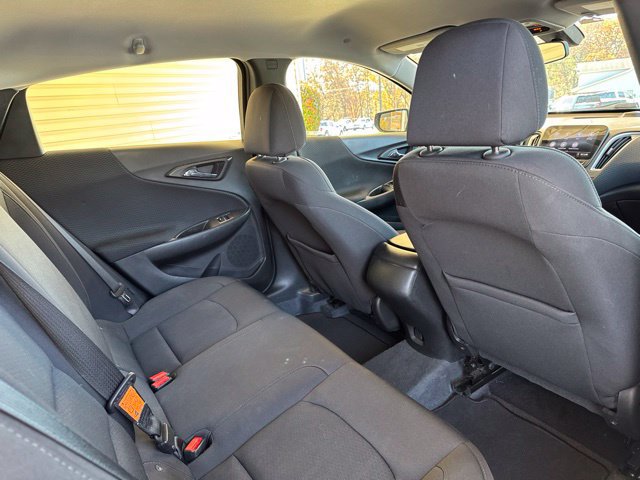 Used 2019 Chevrolet Malibu RS FWD image 5