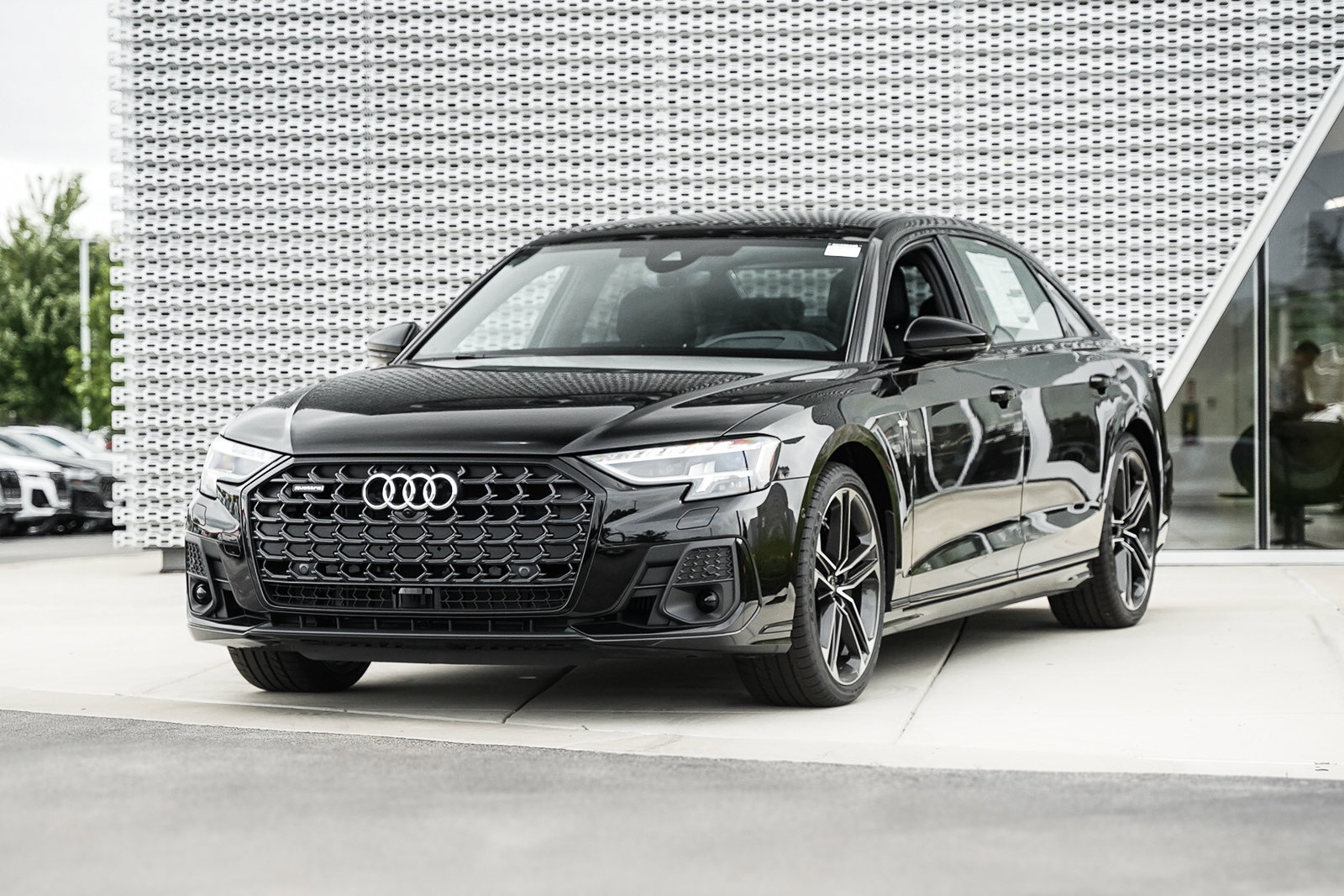 New 2025 Audi A8 L 3.0T image 5