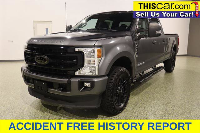 Used 2022 Ford F350 XLT w/ Black Appearance Package image 3