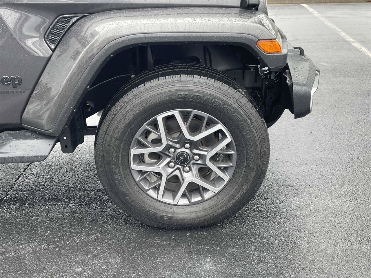 New 2025 Jeep Wrangler Sahara w/ Safety Group image 34