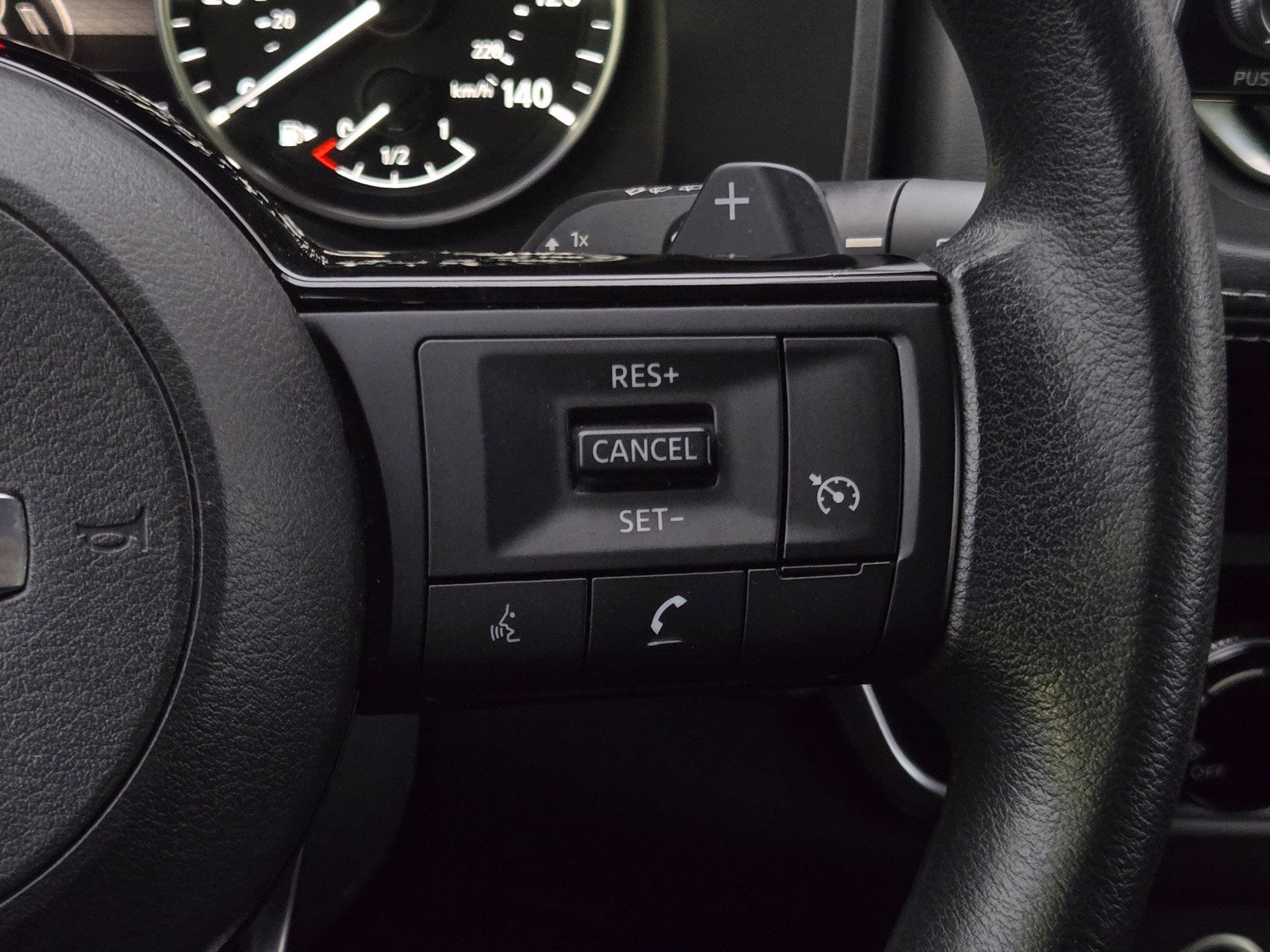 Used 2021 Nissan Rogue S FWD image 19