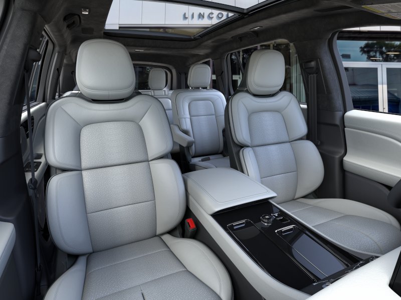 New 2026 Lincoln Aviator Black Label AWD/4WD image 10