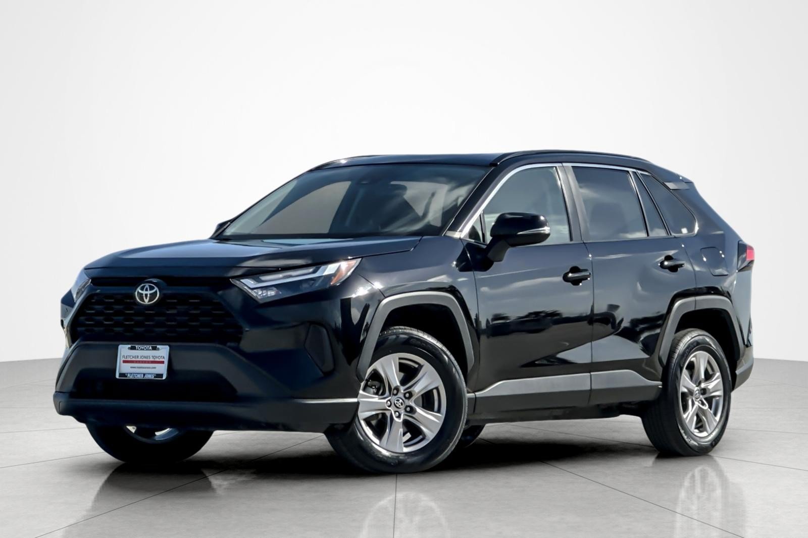 Certified 2024 Toyota RAV4 XLE w/ Convenience Package AWD/4WD image 1