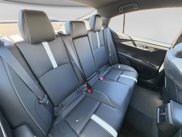 New 2026 Toyota Camry SE FWD image 29