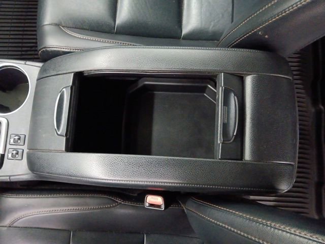 Used 2019 Toyota Highlander XLE image 24