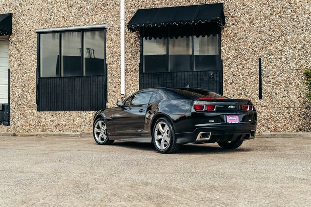 Used 2010 Chevrolet Camaro SS w/ LPO, Ground Effects Package RWD image 48