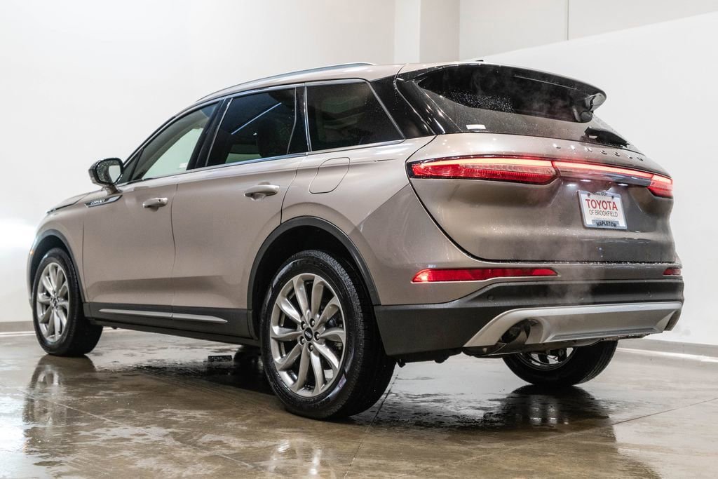 Used 2021 Lincoln Corsair AWD w/ Premium Package image 7