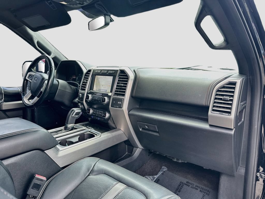 Used 2019 Ford F150 Platinum w/ Equipment Group 701A Luxury AWD/4WD image 32