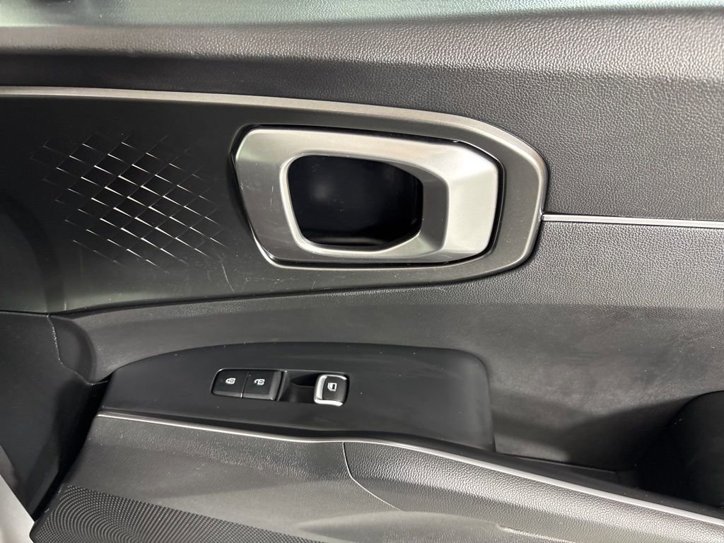Used 2021 Kia Sorento EX image 16