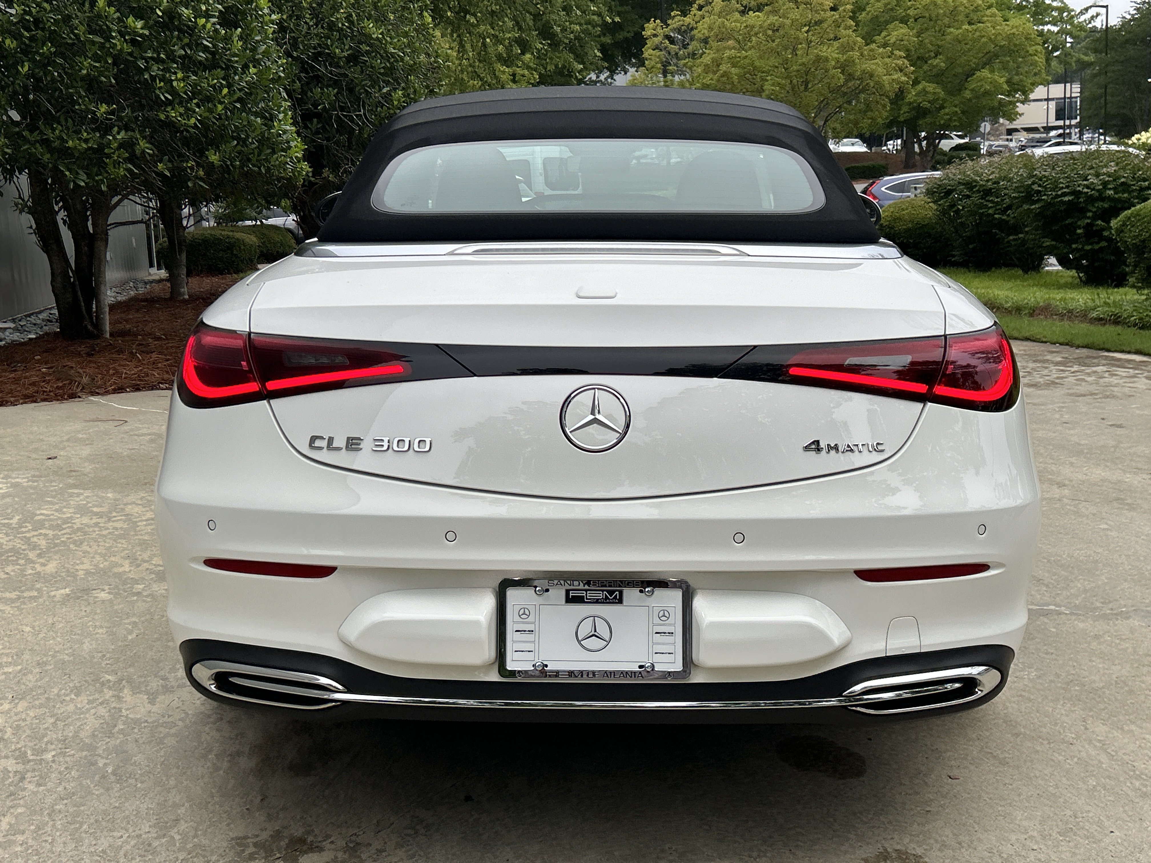 Certified 2025 Mercedes-Benz CLE 300 4MATIC Cabriolet image 13