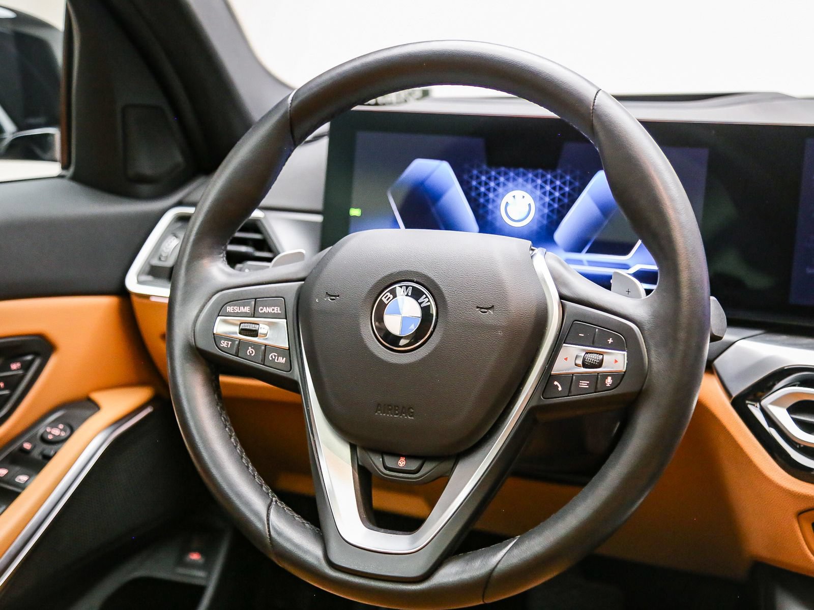 Used 2023 BMW 330i Sedan w/ Premium Package RWD image 16