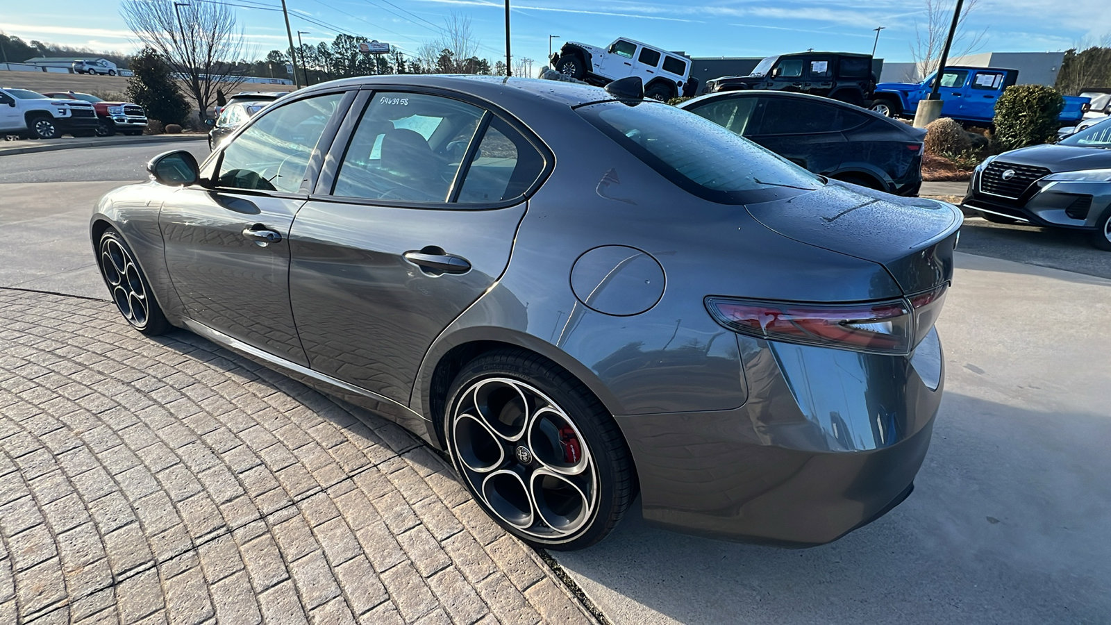 Used 2024 Alfa Romeo Giulia Ti w/ Active Assist Plus Package image 10