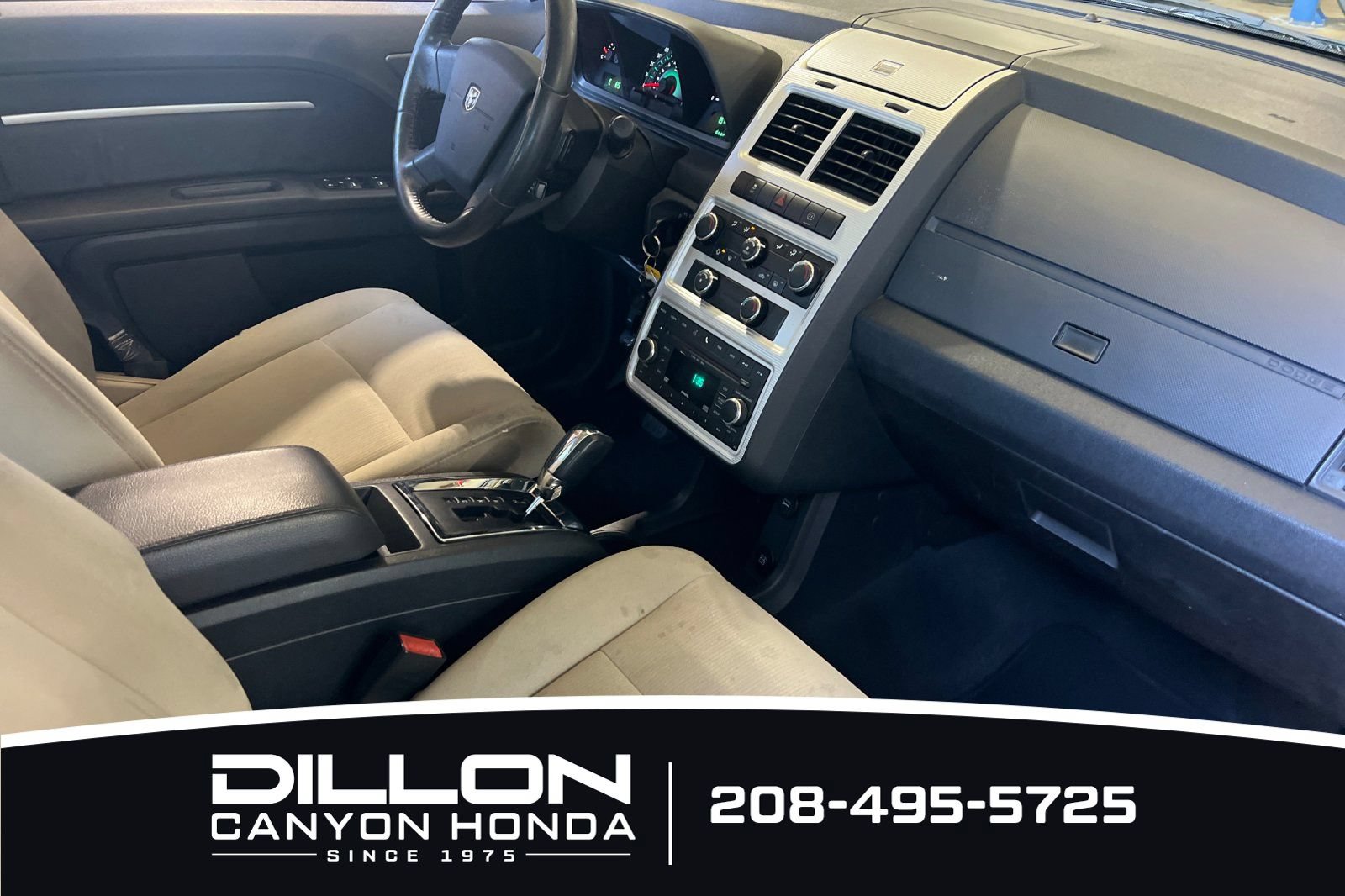 Used 2010 Dodge Journey SXT w/ Flexible Seating Group FWD image 17