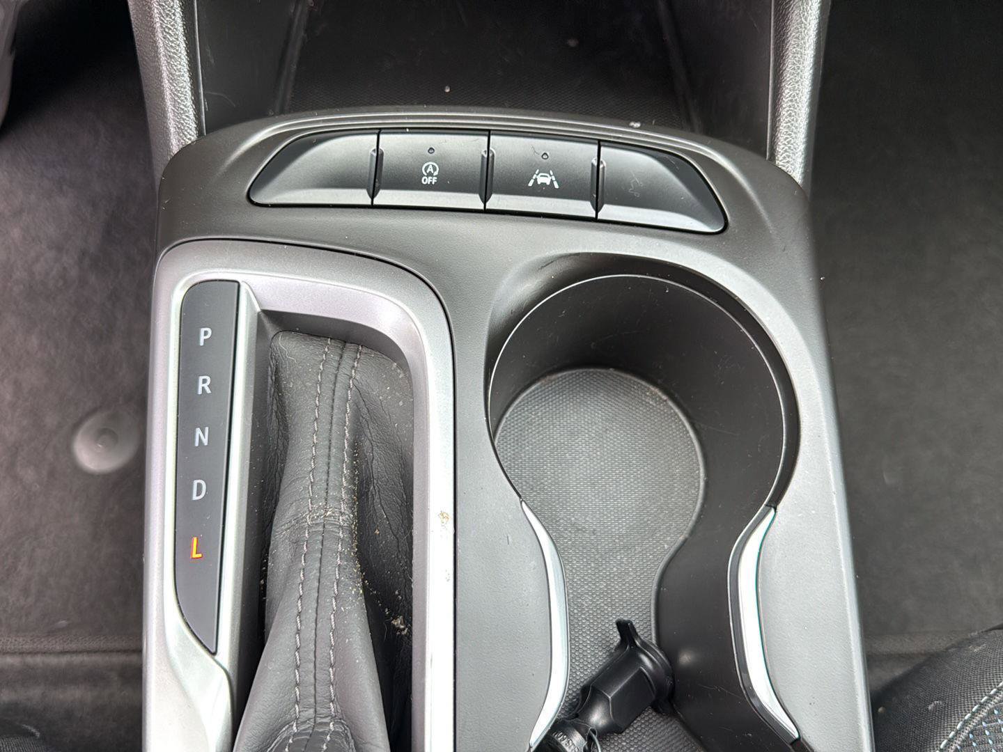 Used 2024 Buick Envista Preferred w/ Advanced Safety Package image 18