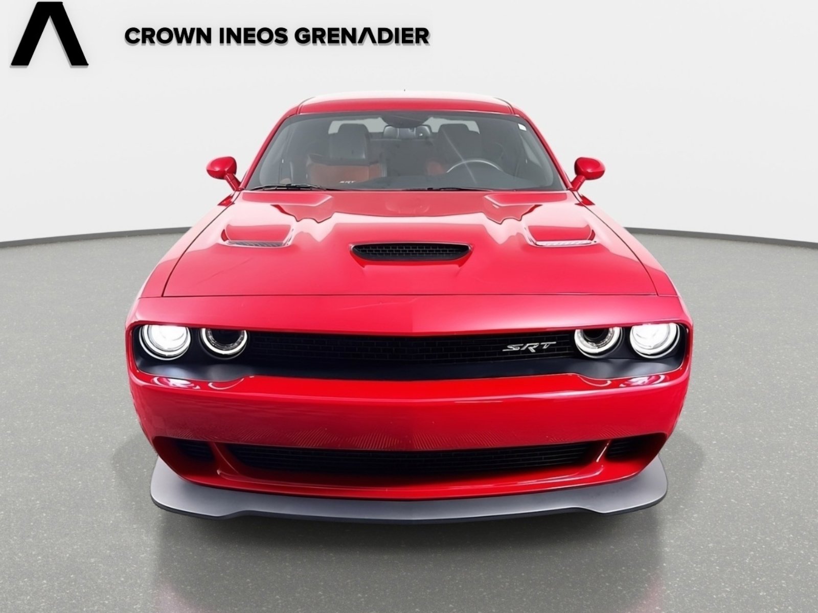 Used 2015 Dodge Challenger SRT Hellcat image 2