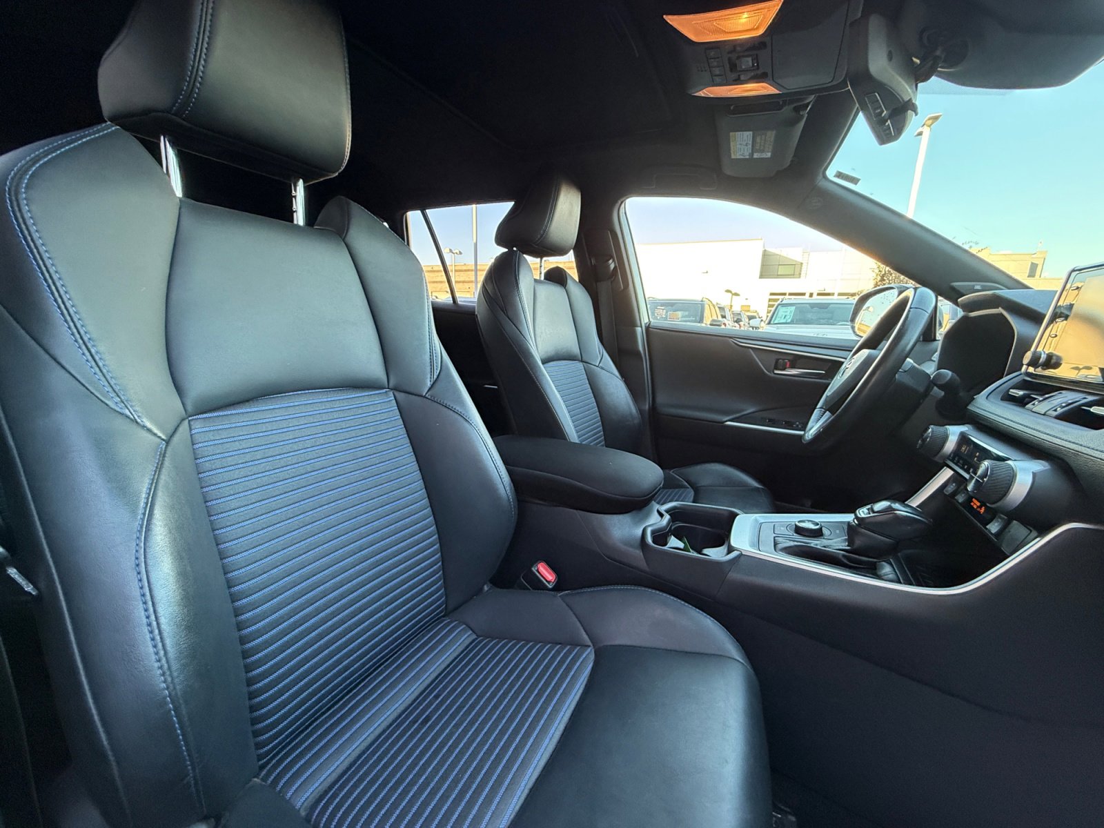 Used 2020 Toyota RAV4 XSE image 19