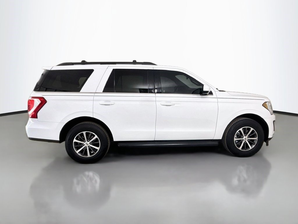 Used 2021 Ford Expedition XLT w/ Cargo Package RWD image 11