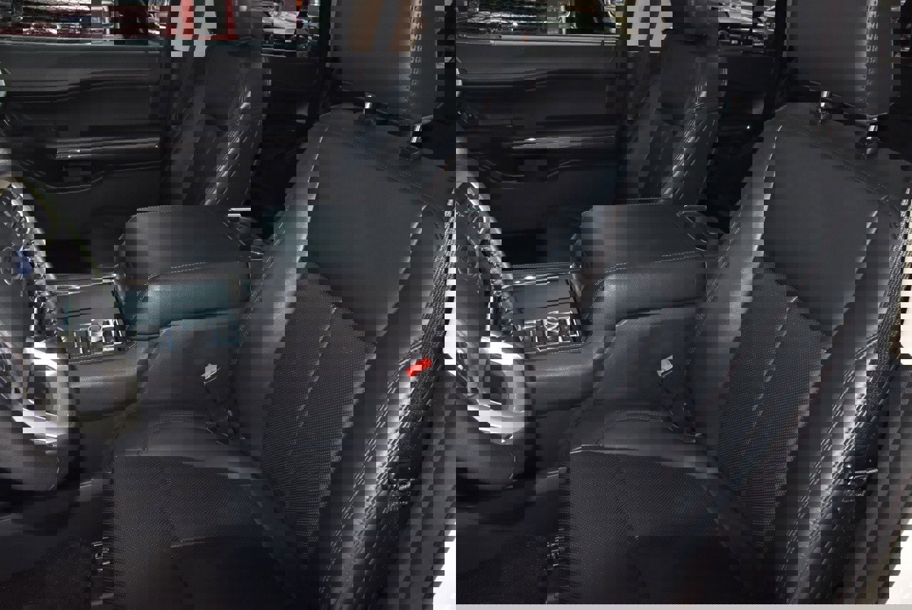 Used 2022 Ford Expedition Max XLT image 35