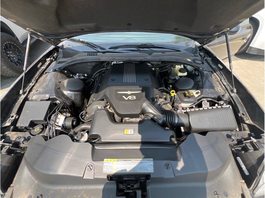 Used 2004 Ford Thunderbird RWD image 15