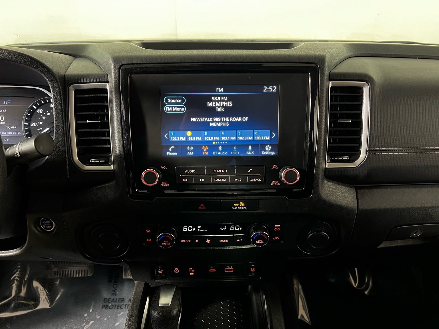 Used 2023 Nissan Frontier SV w/ SV Convenience Package image 18