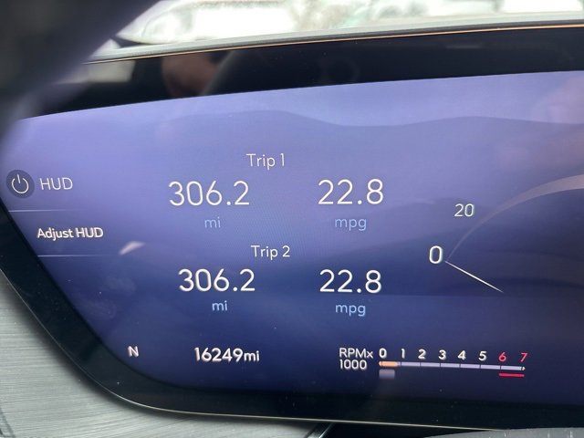 Used 2025 Buick Envision Preferred image 13