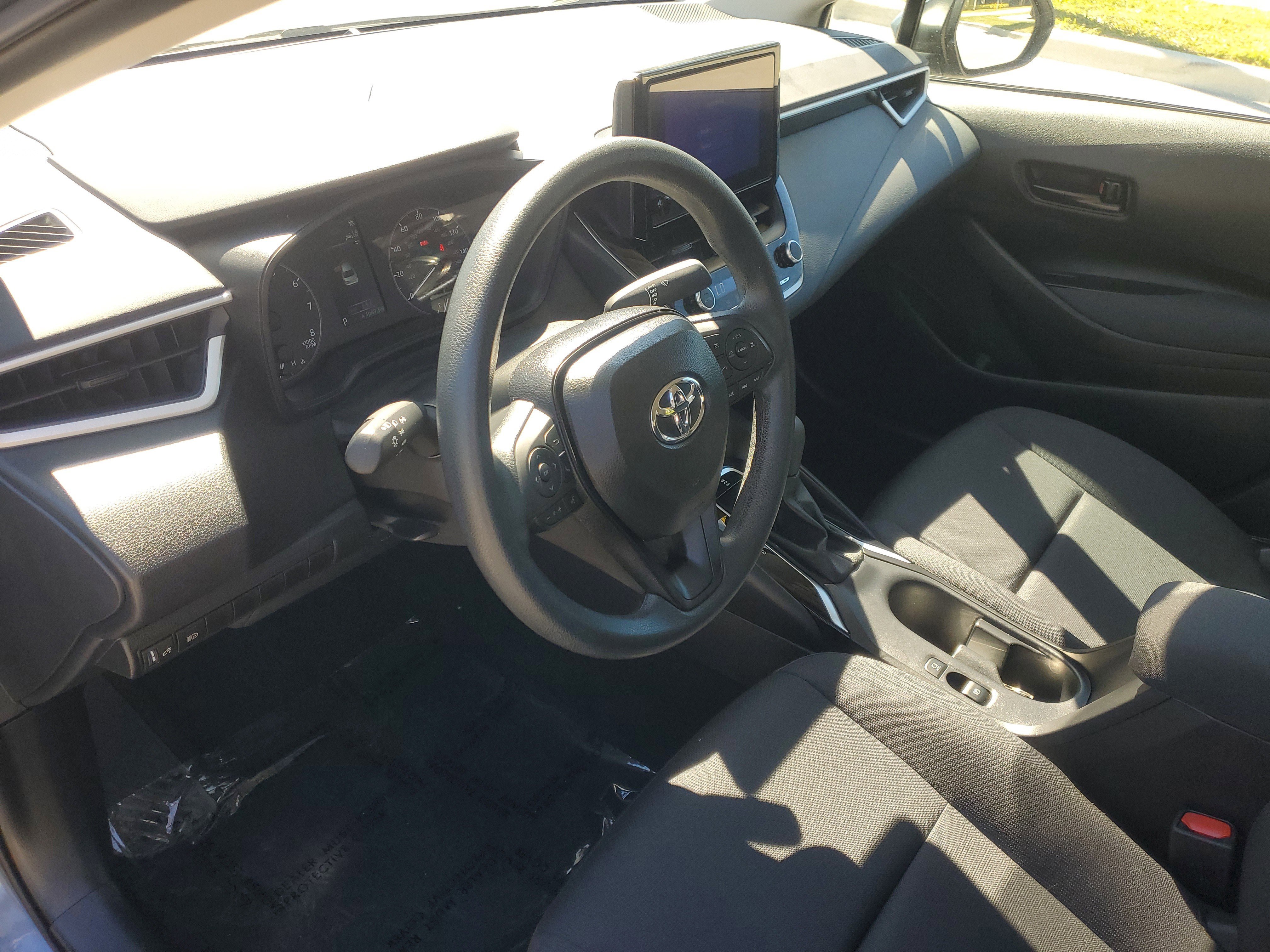 Certified 2025 Toyota Corolla LE image 16