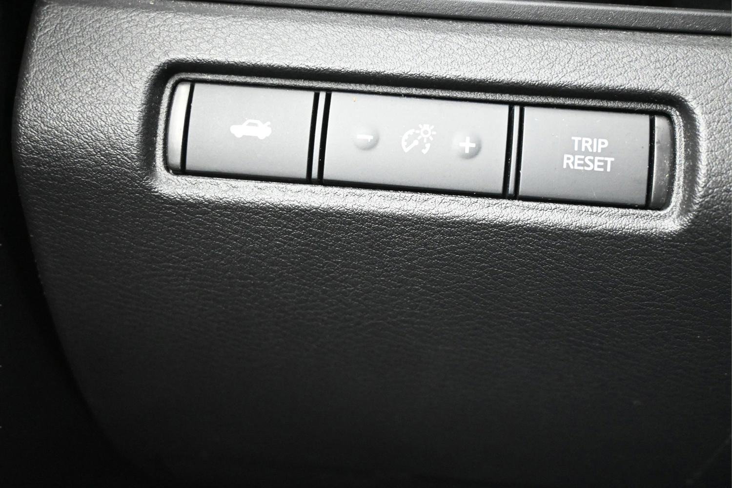 Used 2023 Nissan Altima 2.5 SV AWD/4WD image 23