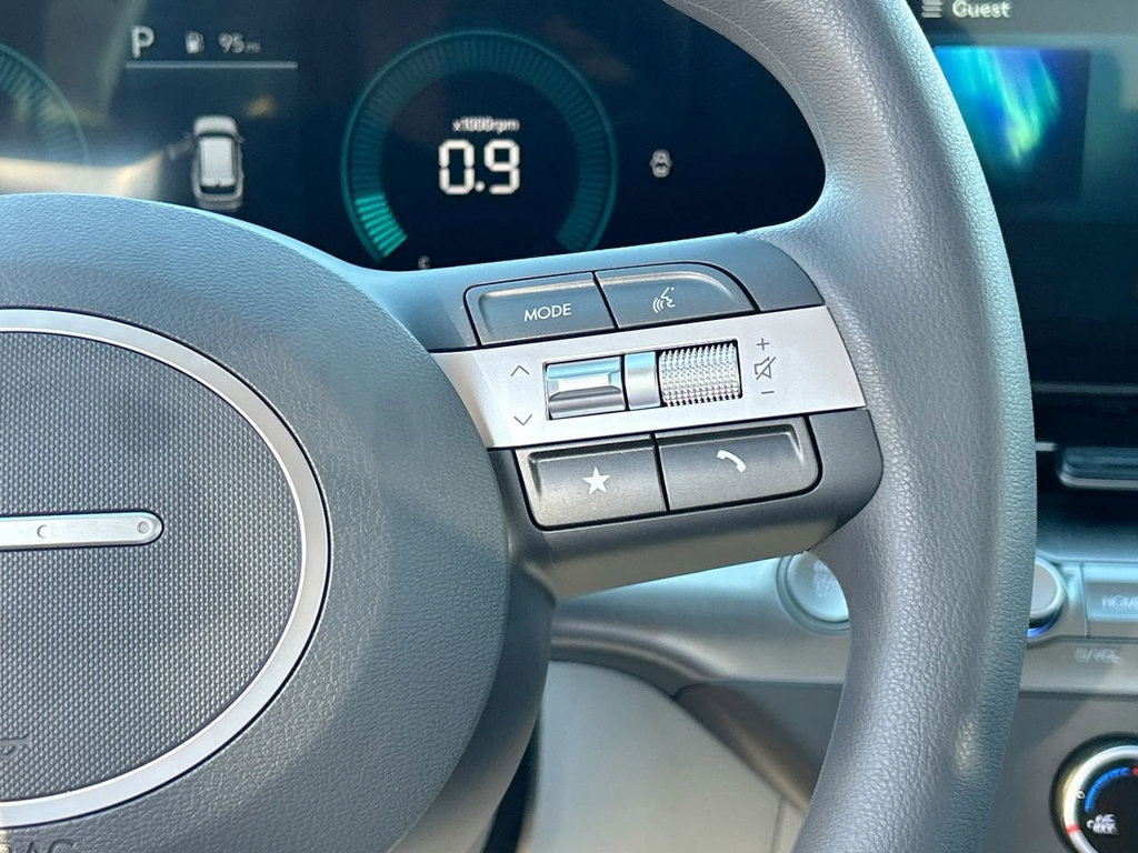 New 2026 Hyundai Kona SE FWD image 17