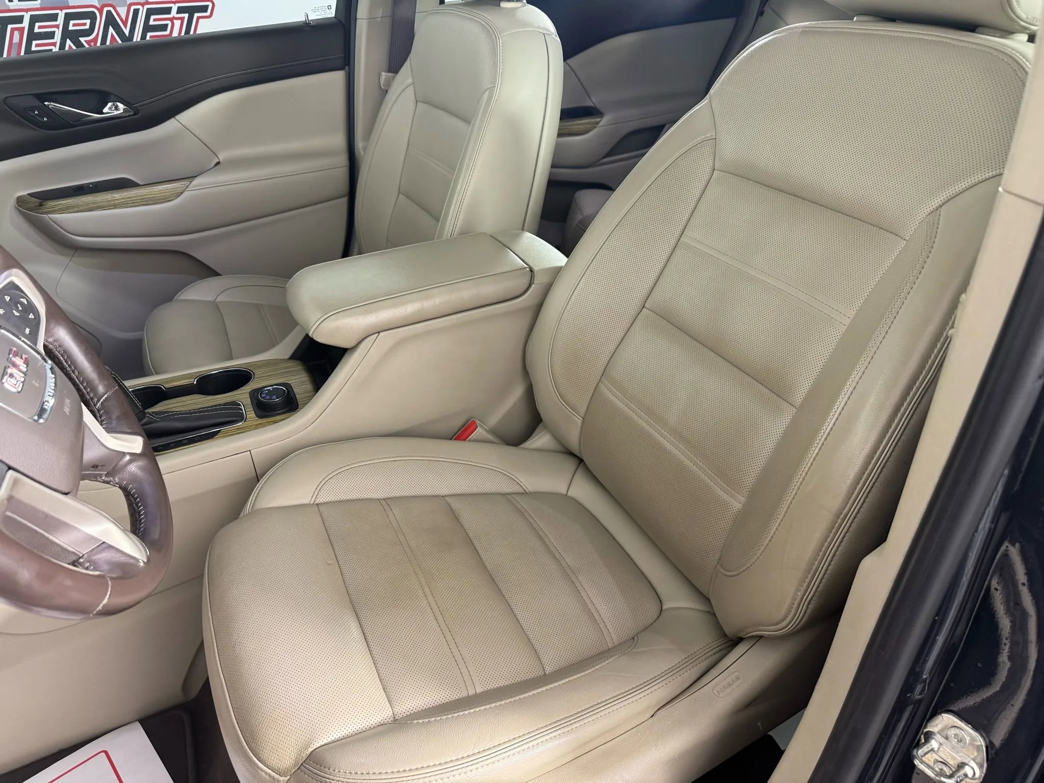 Used 2019 GMC Acadia Denali w/ Technology Package image 33