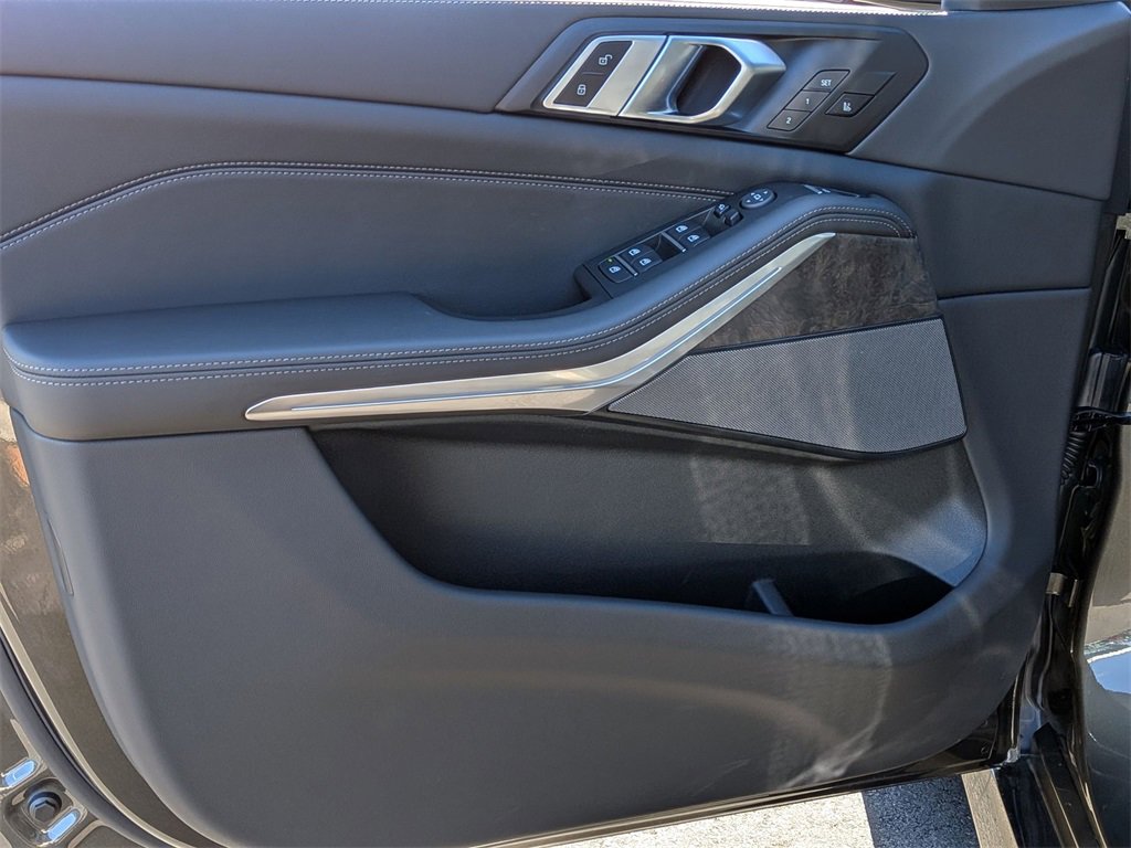 New 2026 BMW X5 xDrive40i image 11