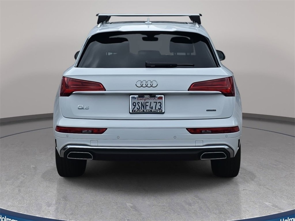Certified 2025 Audi Q5 2.0T Premium Plus w/ Premium Plus Package image 4