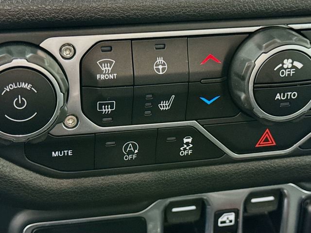 Used 2024 Jeep Wrangler Willys image 19