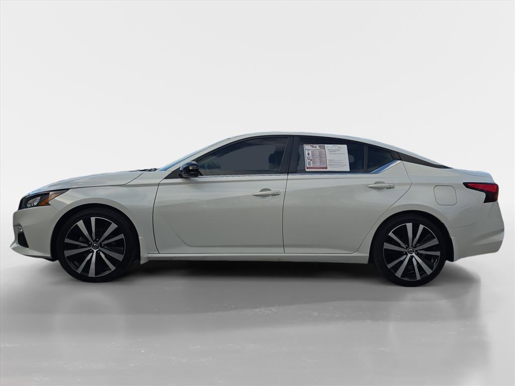 Used 2022 Nissan Altima 2.0 SR video 2